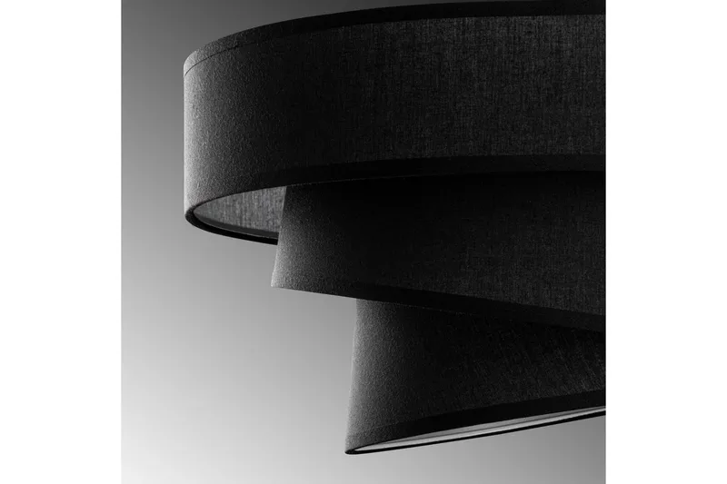 Taklampa Miwako Svart - Svart - Products - Belysning - Lampor & belysning inomhus - Taklampa & takbelysning - Pendellampa & hänglampa