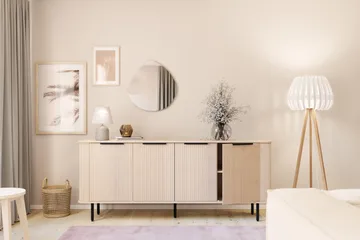 Kopparbo Ribbad Sideboard med Förvaring - Vitlaserad / Ljus Ek / Trä - Products - Förvaring - Förvaringsmöbler - Sideboard & skänk