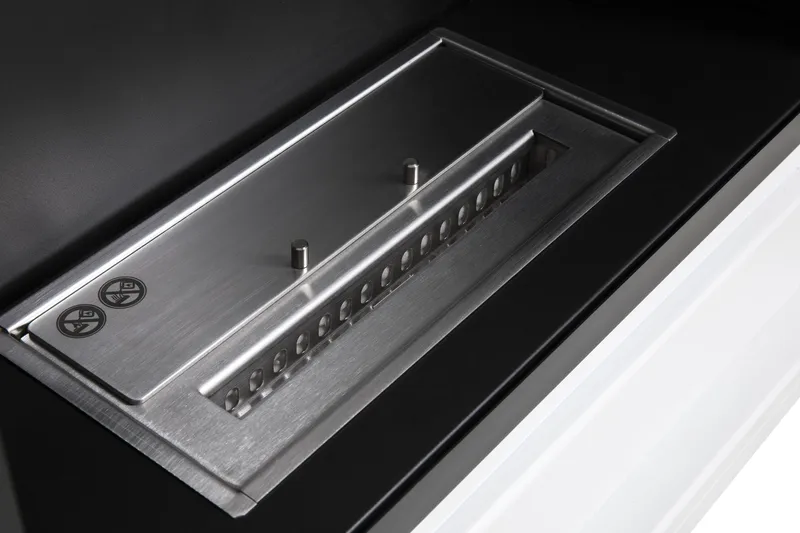 Route Braskamin Bioetanol Fristående MDF - Vit/Svart/Rostfritt Stål - Products - Inredning - Kaminer - Kamin utan skorsten - Etanolkamin