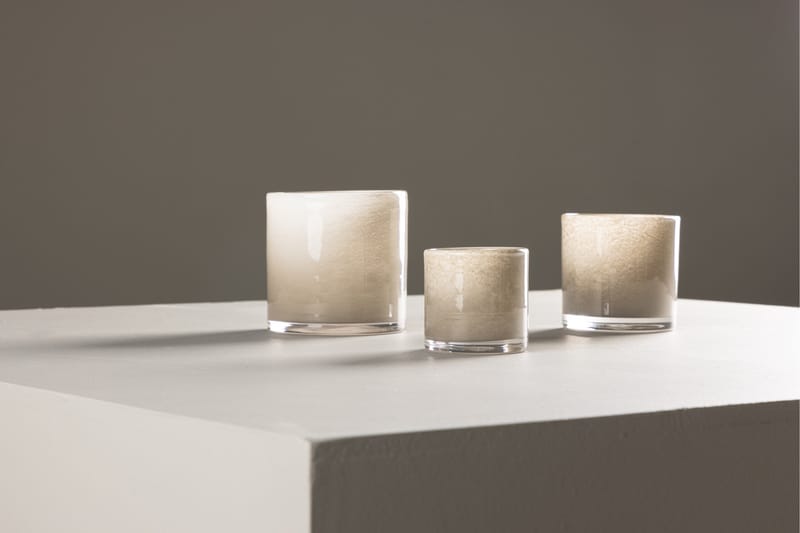Glora Ljuslykta 8x8 cm - Beige - Products - Inredning - Ljus & dofter - Ljusstakar & ljuslyktor