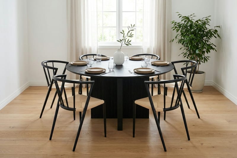 Edda Matgrupp runt 150 cm Svart med 6 Winston Matstolar - Svart - Products - Möbler - Bord & matgrupp - Matgrupp