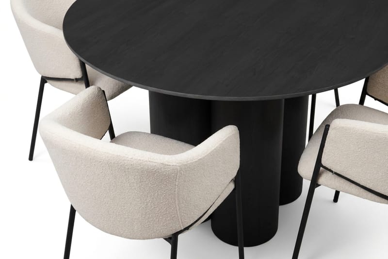 Juno Matgrupp runt 110 cm Svart med 4 Filip Matstolar - Svart - Products - Möbler - Bord & matgrupp - Matgrupp