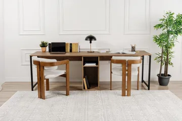 Hu Skrivbord 60x240 cm - Brun/Svart - Products - Möbler - Bord & matgrupp - Kontorsbord - Datorbord