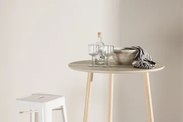 Plaza Barbord - Whitewash - Products - Möbler - Bord & matgrupp - Barbord & ståbord