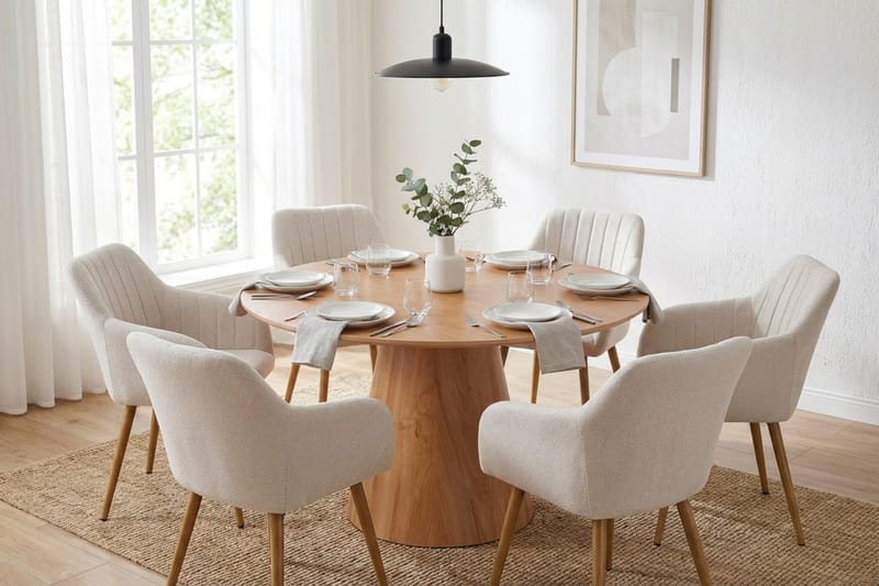 Siena Matgrupp runt 130 cm Ek med 6 Filippa Matstolar - Ek - Products - Möbler - Bord & matgrupp - Matgrupp
