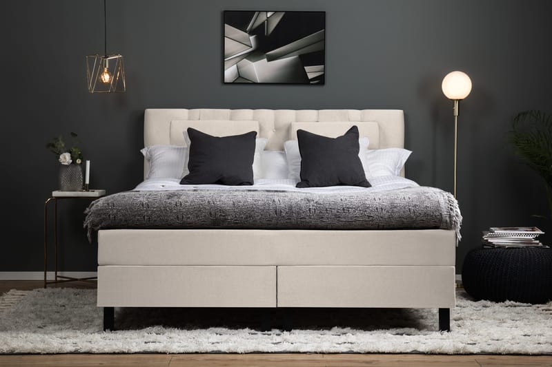 Lucky Komplett Sängpaket 180x200 Skum Diamant Sänggavel - Nackkudde Stor Beige - Products - Möbler - Säng - Kontinentalsäng
