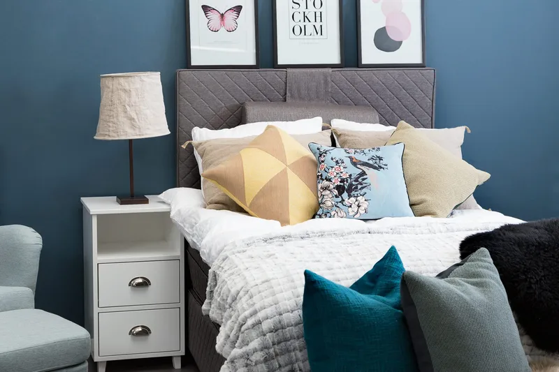 Sundborn Kontinentalsäng 140x200 cm - Grå - Products - Möbler - Säng - Kontinentalsäng