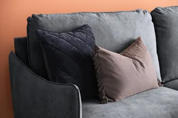 Trend Lyx Schäslongsoffa Vänster - Mörkgrå/Svart - Products - Möbler - Soffa - Divansoffa & schäslongsoffa - 4 sits soffa med divan