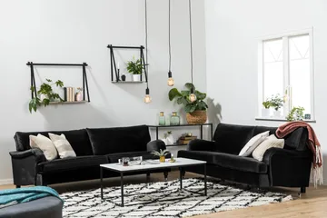 Howard Classic 2-sits Svängd Sammetssoffa - Svart - Products - Möbler - Soffa - Sammetssoffa