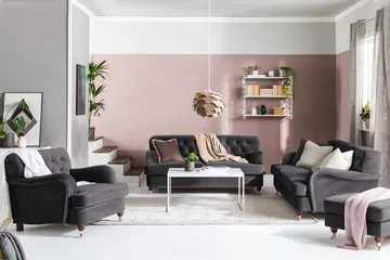 Howard Riviera Soffgrupp 3-sits + 2-sits Soffa + Fåtölj + Fotpall i Sammet - Mörkgrå - Products - Möbler - Soffa - Soffgrupp - Howard soffgrupp