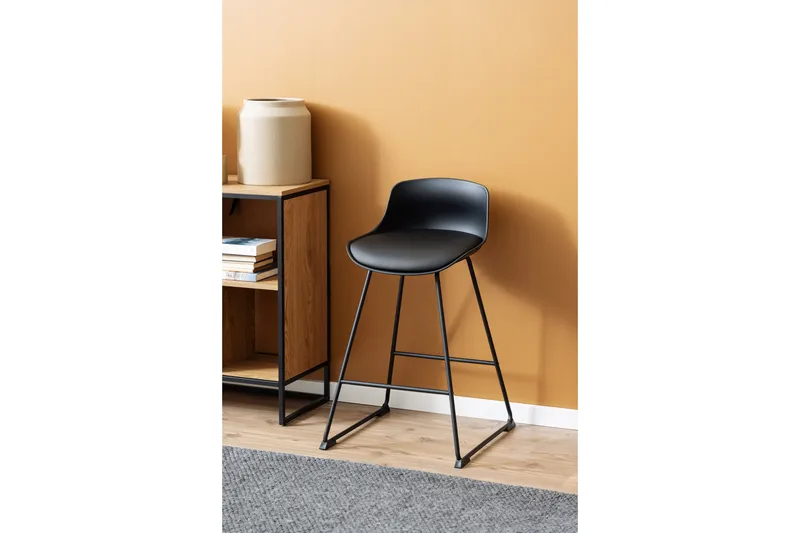 Alpull Barstol - Svart - Products - Möbler - Fåtölj & stolar - Barstol & barpall