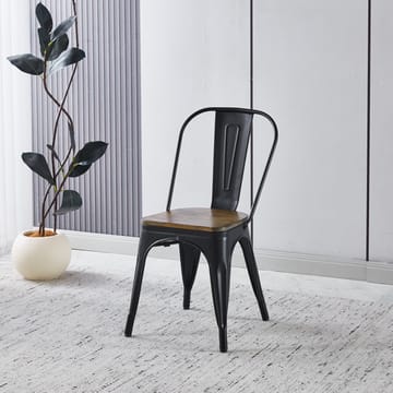 Iris matstol i svart metall med träsits - Svart - Products - Möbler - Fåtölj & stolar - Matstol & köksstol