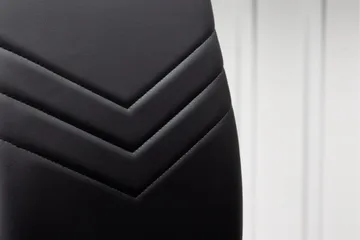 Lily Matstol - Svart - Products - Möbler - Fåtölj & stolar - Matstol & köksstol