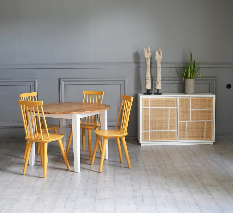 Pinnstol gul RAL1032 - Gul (RAL1032) - Products - Möbler - Fåtölj & stolar - Matstol & köksstol