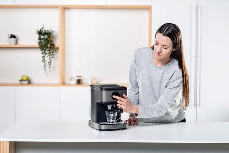 Espressomaskin Black+Decker 20 Bar - Grå - Products - Servering & matlagning - Köksmaskin - Kaffemaskin & kaffetillbehör - Espressomaskiner
