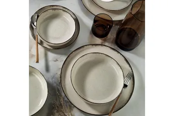 Adine Tallriksset 24 Delar - Porslin/Brun - Products - Servering & matlagning - Tallrikar & skålar - Tallrikar set