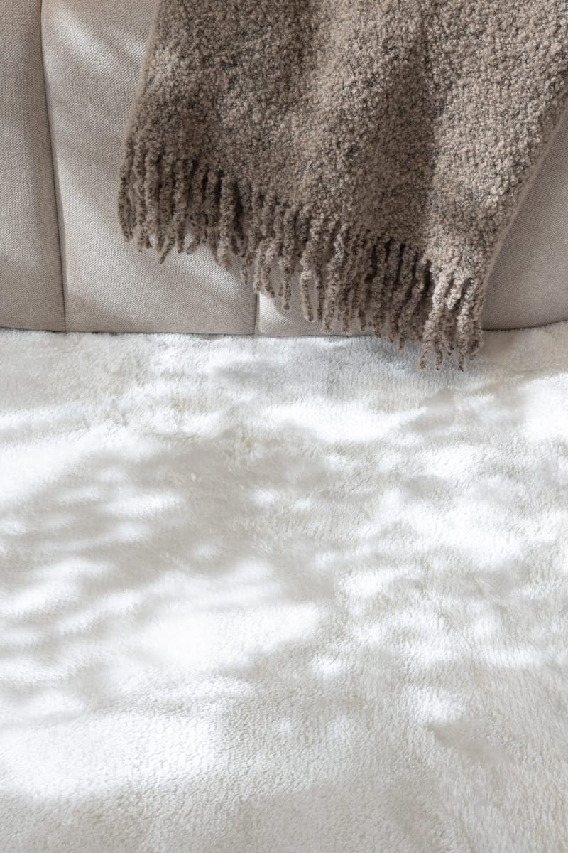 Cozy Ryamatta 133x190 cm Rektangulär - Vit - Products - Textil & mattor - Matta - Modern matta - Ryamatta