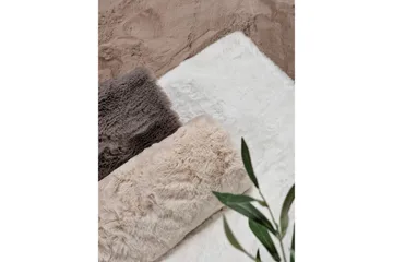 Heaven Deluxe Ryamatta 140x200 cm - Taupe - Products - Textil & mattor - Matta - Modern matta - Ryamatta