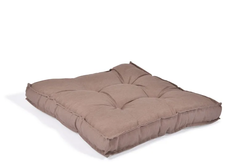 August Sittdyna Brun, Fritab