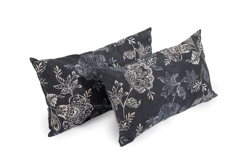 Smoaks Sidokudde Svart, Fritab