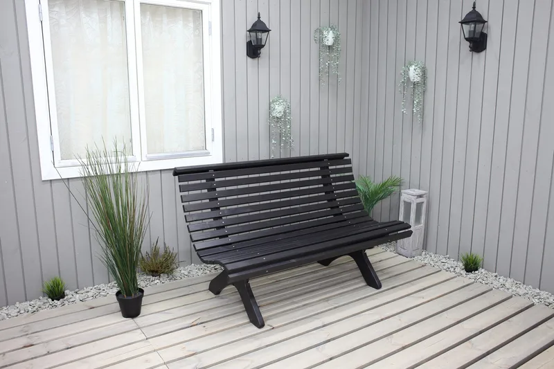 Norvald Bänk Utomhus - Kaffesvart - Products - Utemöbler & utemiljö - Utesoffa - Trädgårdssoffa