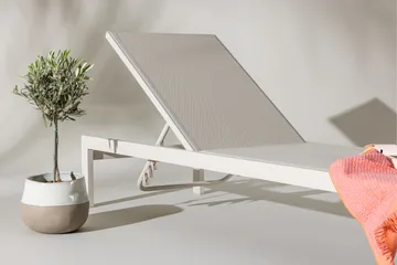 Tunis Solsäng Beige - Beige - Products - Utemöbler & utemiljö - Utestol & trädgårdsstol - Solsäng & solvagn